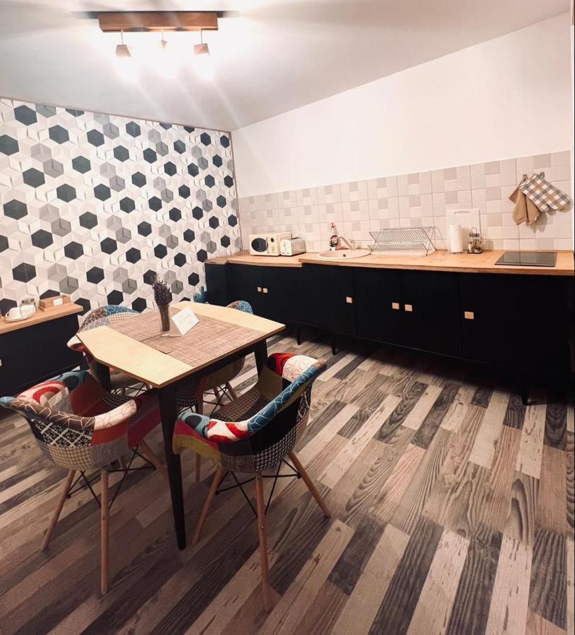 Apartament Aretta Braşov Eksteriør billede
