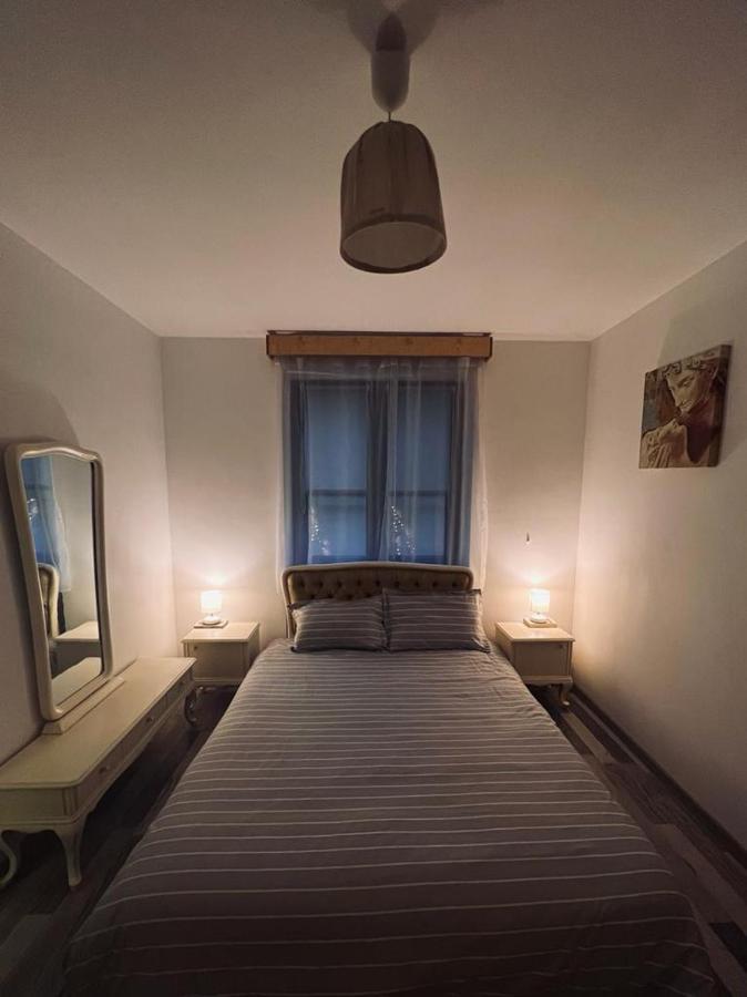 Apartament Aretta Braşov Eksteriør billede