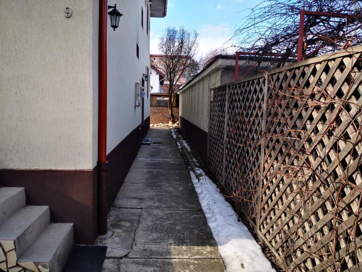 Apartament Aretta Braşov Eksteriør billede